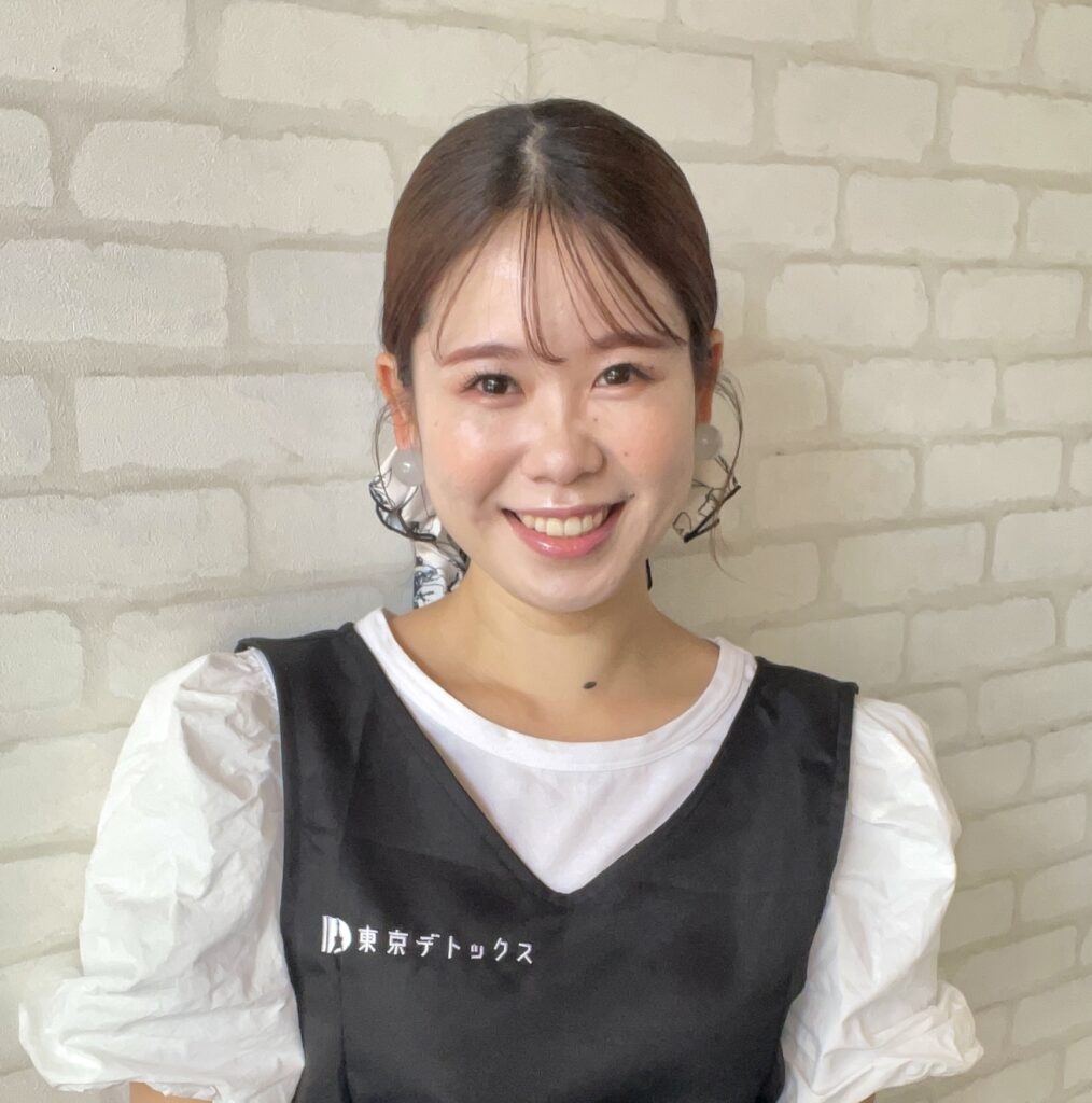 川東桃子